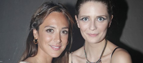 Mischa Barton y Tamara Falcó en una fiesta organizada por Guess en Ibiza