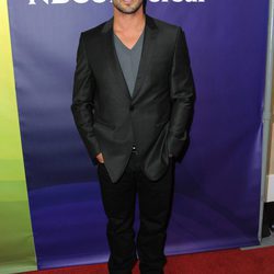 Taylor Kinney en el Beverly Hilton Hotel