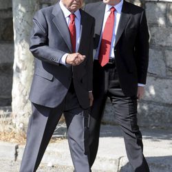 Emilio Botín en la capilla ardiente de Gregorio Peces-Barba