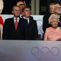 La Reina Isabel II en la ceremonia de inauguración de los Juegos Olímpicos