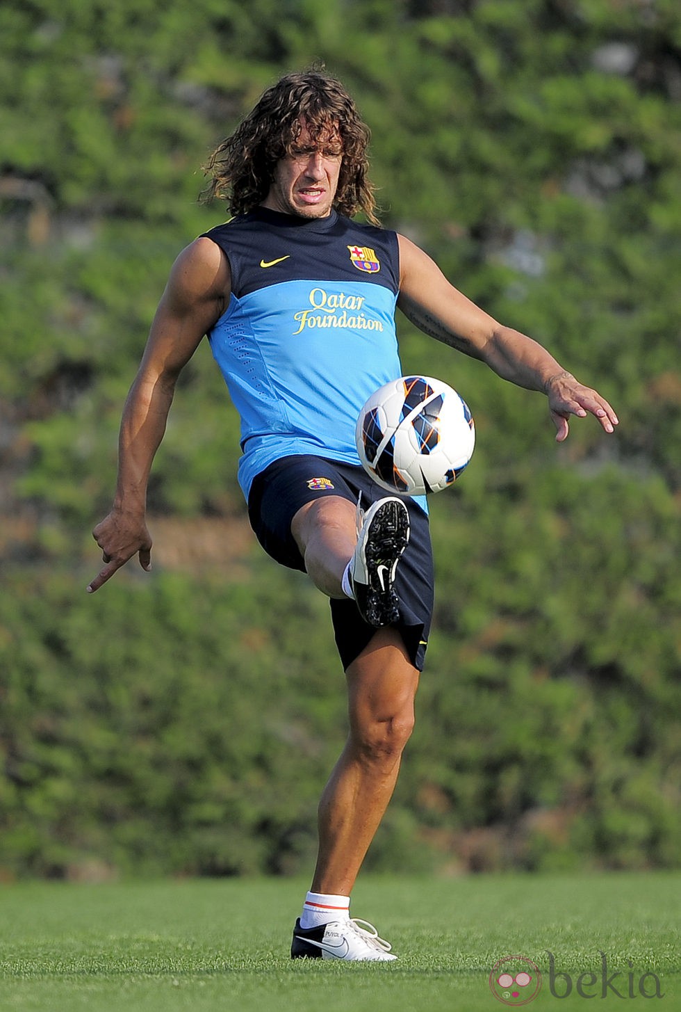 Carles Puyol entrenando tras recibir el alta médica