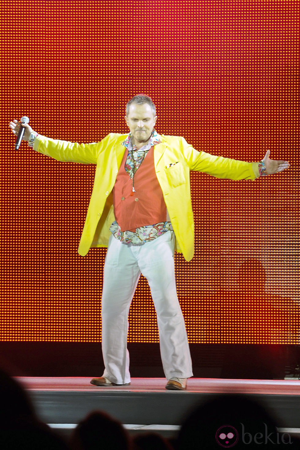 Miguel Bosé ofrece un concierto dentro del Festival Starlite de Marbella 2012