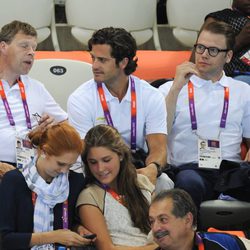 Los Príncipes Daniel y Carlos Felipe de Suecia durante una competición en Londres 2012