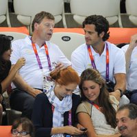 Los Príncipes Daniel y Carlos Felipe de Suecia durante una competición en Londres 2012