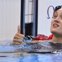 Mireia Belmonte, tras ganar la plata en los 800 metros libres en Londres 2012