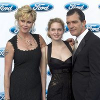 Melanie Griffith, Stella del Carmen y Antonio Banderas en la gala Starlite 2012