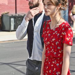 Adam Levine y Keira Knigthley durante el rodaje de la película 'Can a song save your life?'