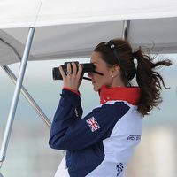 La Duquesa de Cambridge sigue la vela en Londres 2012