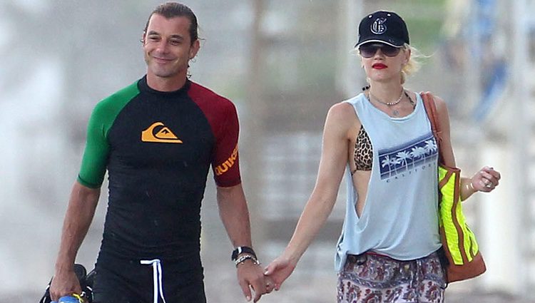 Gwen Stefani y su marido Gavin Rossdale en las playas de Miami