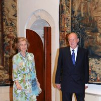 Los Reyes en la cena a las autoridades de Baleares