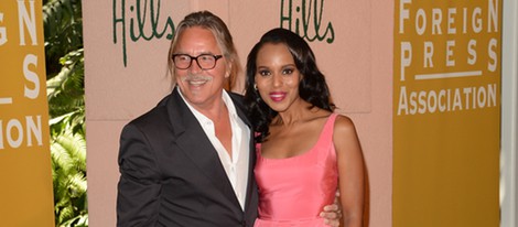 Don Johnson y Kerry Washington en el almuerzo de la Asociación de Prensa Extranjera de Hollywood