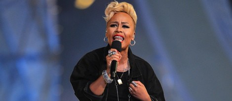 Emeli Sandé en la ceremonia de clausura de los Juegos de Londres 2012