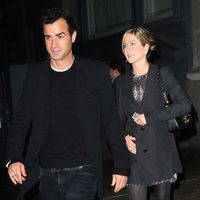 Jennifer Aniston y Justin Theroux están comprometidos