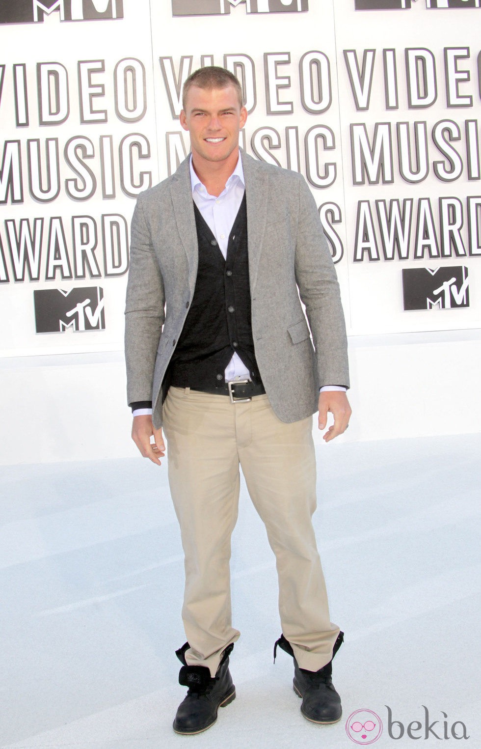 Alan Ritchson