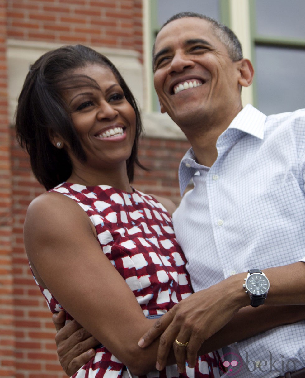 Barack y Michelle Obama, muy cómplices durante un acto de la campaña electoral