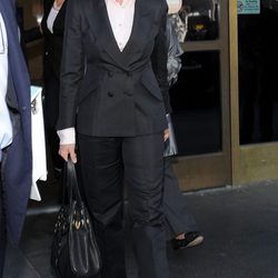 Nicollette Sheridan a la salida del juicio en marzo 2012