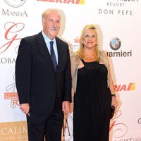 Vicente del Bosque y Trinidad López en la Global Gift Gala de Marbella