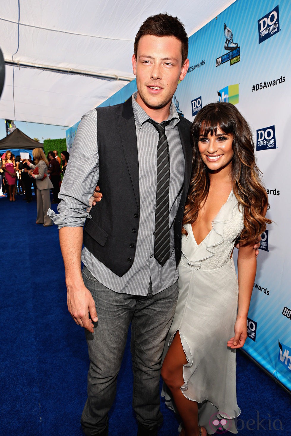 Cory Monteith y Lea Michele en la entrega de los premios Do Something 2012