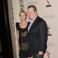 Julie Bowen y Eric Stonestreet en la fiesta de la Academia de Televisión 2012