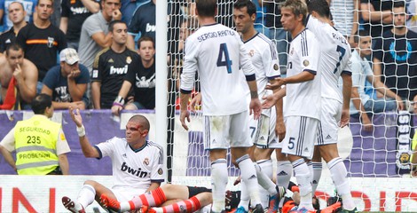 Iker Casillas, Pepe y Sergio Ramos sufren un choque en el Real Madrid - Valencia