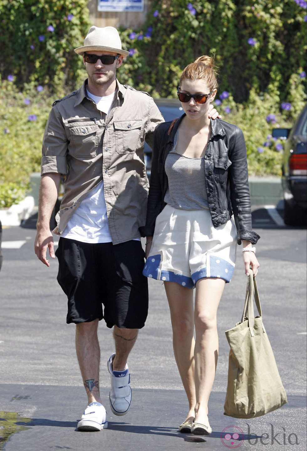 Justin Timberlake y Jessica Biel paseando por Los Ángeles