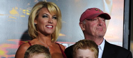 Tony Scott junto a su mujer Donna y sus hijos gemelos