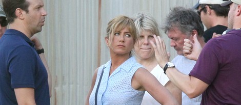 Jennifer Aniston en el set de rodaje tras anunciar su compromiso de boda