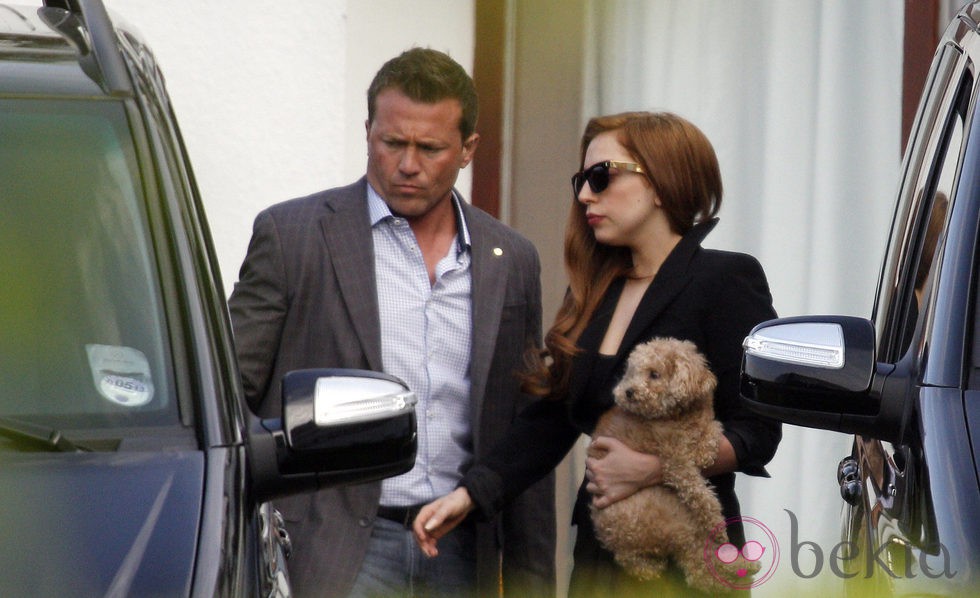 Lady Gaga con su nuevo look de morena