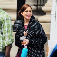 Leighton Meester en un descanso del rodaje de la sexta temporada de 'Gossip Girl'