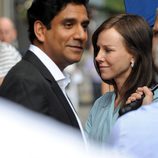 Naomi Watts y Naveen Andrews en un fotograma de la película 'Diana'