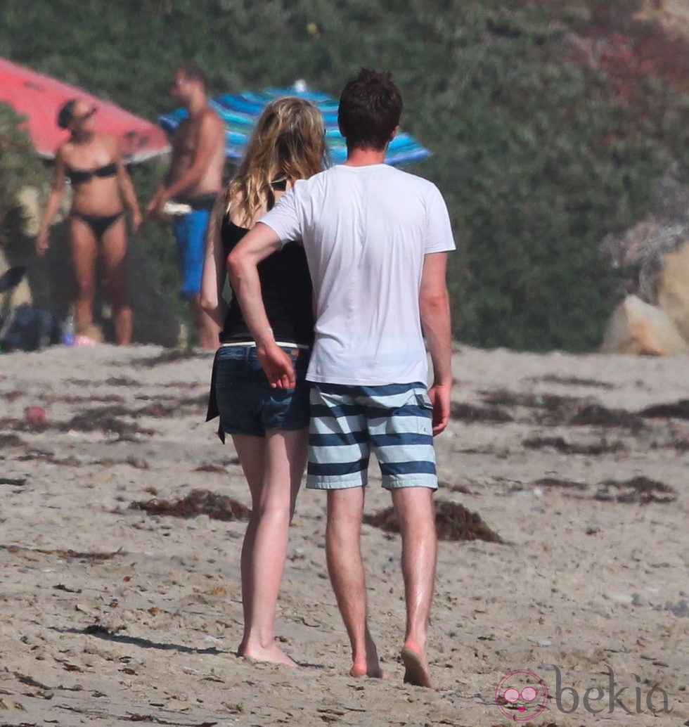 Emma Stone y Andrew Garfield en Malibu