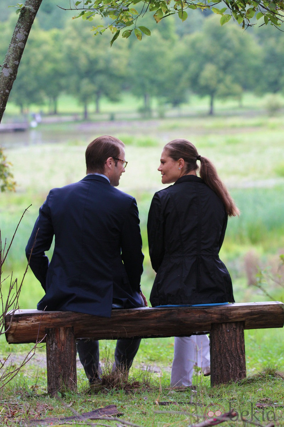 Victoria y Daniel de Suecia, dos enamorados en la inauguración del 'sendero del amor'