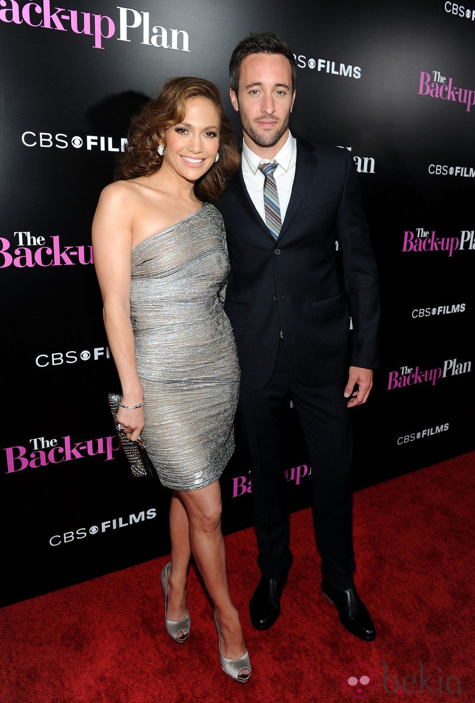 Jennifer Lopez y Alex O'Loughlin en la presentación de 'Plan B'