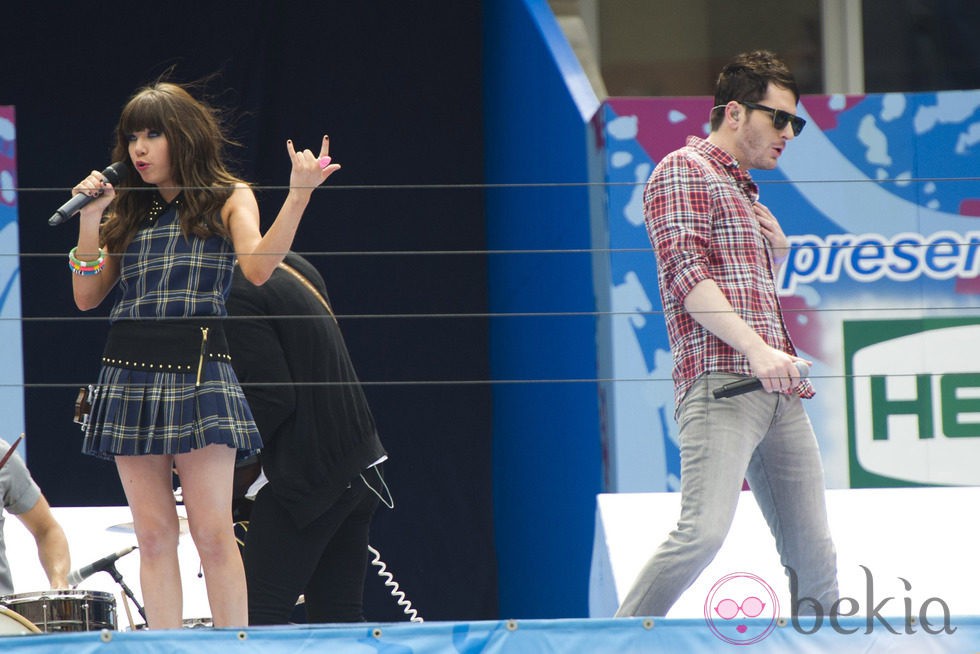 Carly Rae Jepsen y el grupo Owl City en el US Open 2012