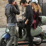 Blake Lively y Penn Badgley durante el rodaje de la sexta temporada de 'Gossip Girl'