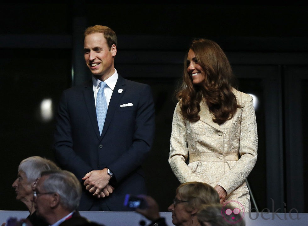 Los Duques de Cambridge muy sonrientes en la apertura de los Juegos Paralímpicos de Londres 2012