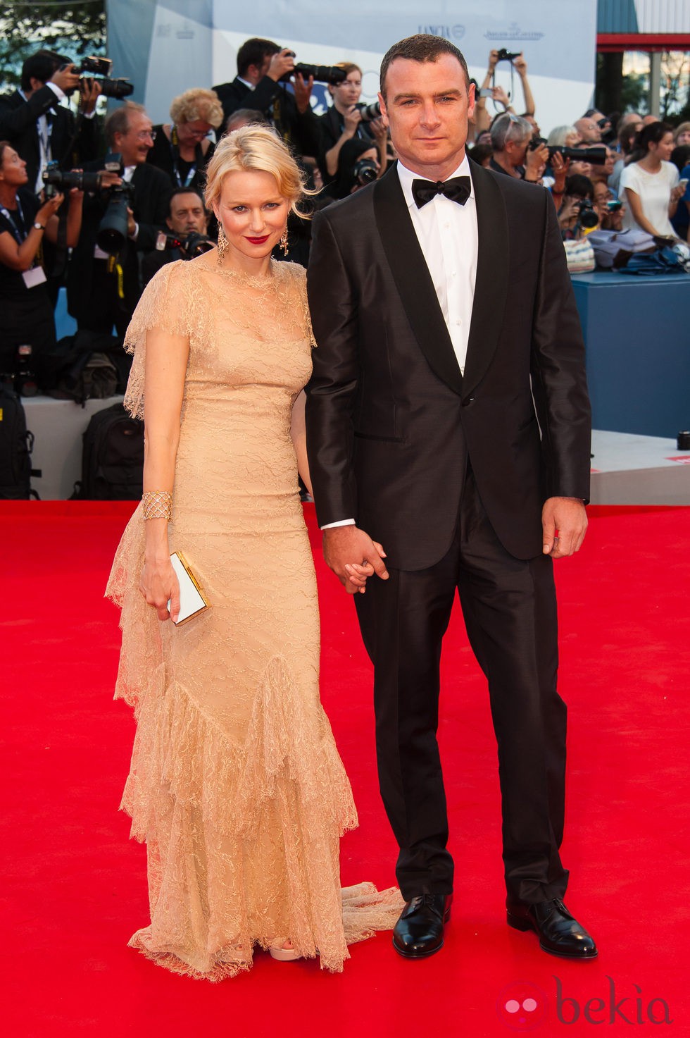 Naomi Watts y Liev Schreiber en la apertura de la Mostra de Venecia 2012