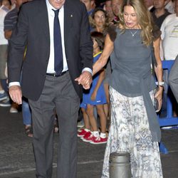 Clifford Luyk y Paquita Torres en el partido de la Supercopa 2012 entre el Madrid y el Barça