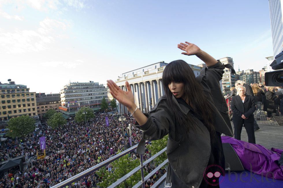 Loreen es recibida por sus miles seguidores en Suecia