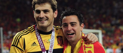 Iker Casillas y Xavi Hernández