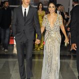 Vanessa Hudgens y Austin Butler a su llegada a la premiere de 'Spring Breakers' en la Mostra de Venecia 2012