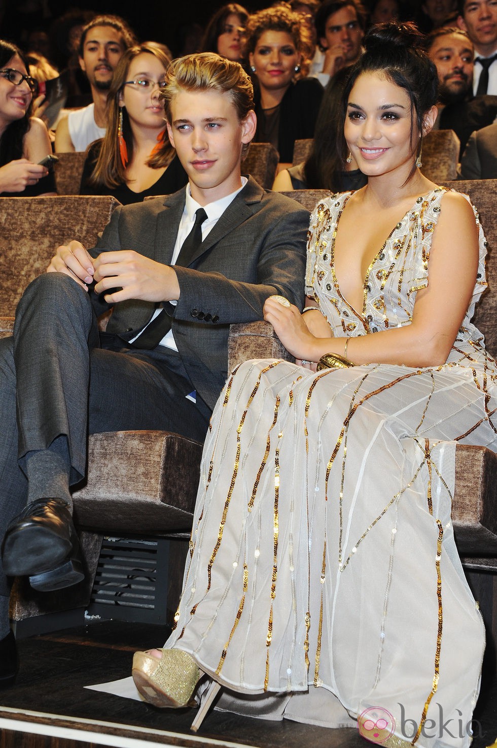 Austin Butler y Vanessa Hudgens en la premiere de 'Spring Breakers' en la Mostra de Venecia 2012