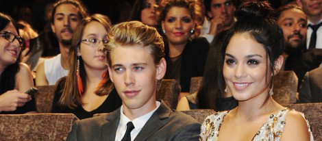 Austin Butler y Vanessa Hudgens en la premiere de 'Spring Breakers' en la Mostra de Venecia 2012