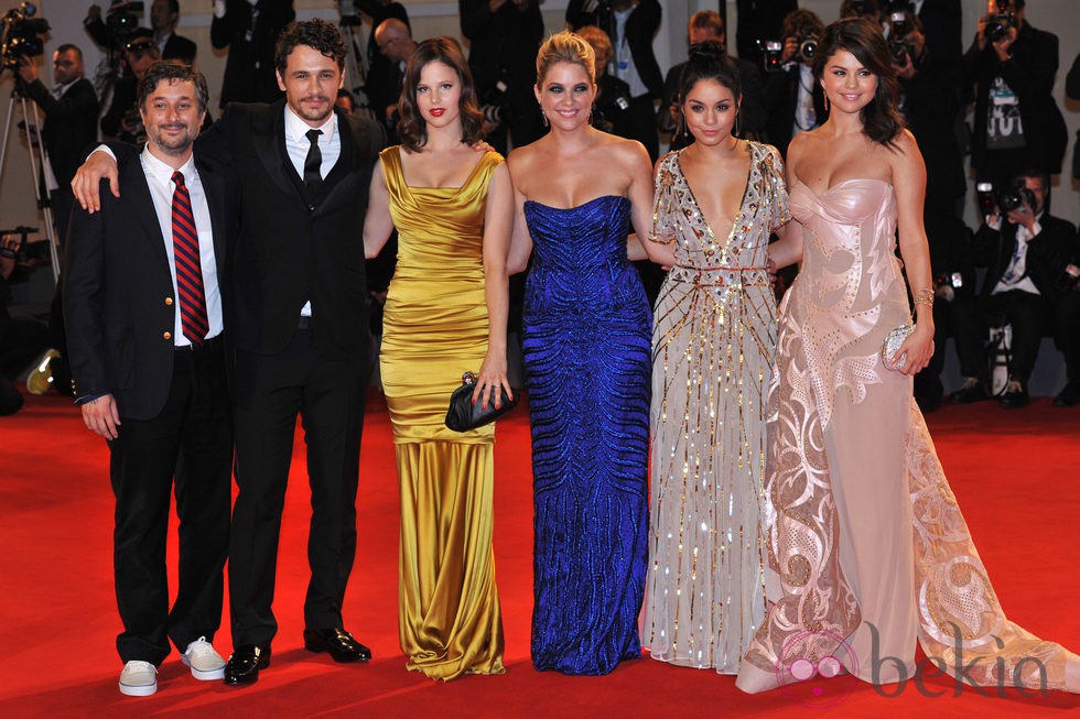 El reparto de 'Spring Breakers' en su estreno en la Mostra de Venecia 2012