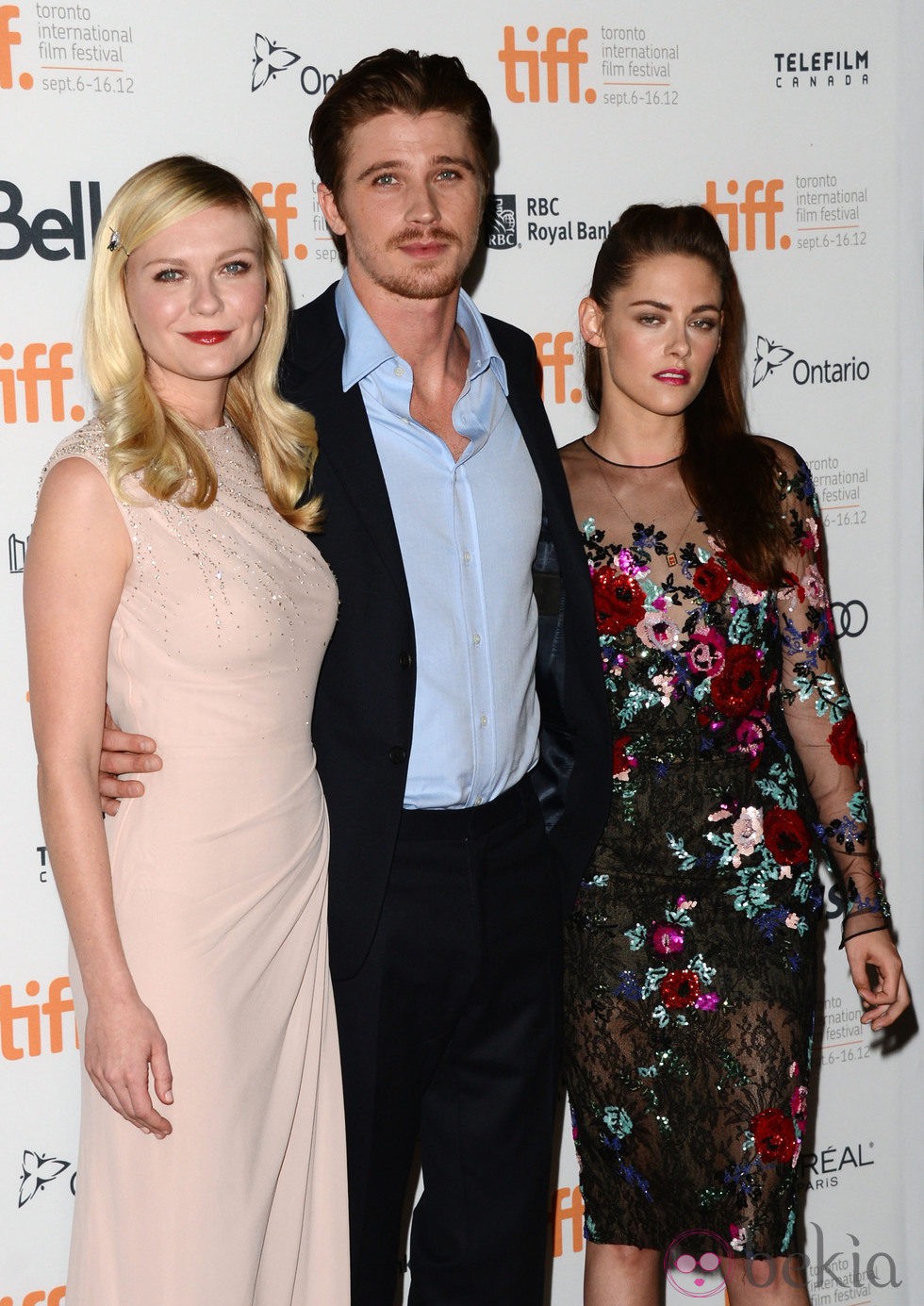 Kristen Stewart, Garret Hedlund y Kirsten Dunst en la première de 'On the Road'