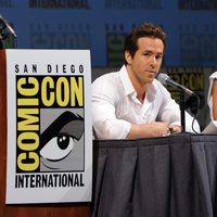 Ryan Reynolds y Blake Lively durante la Comic-Con 2010 