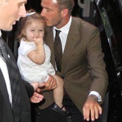 David Beckham y Harper Seven celebran el éxito de Victoria en la Nueva York Fashion Week