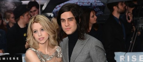 Peaches Geldof y su marido Thomas Cohen en la première de 'The Dark Knight Rises'