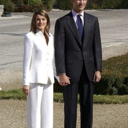 El Príncipe Felipe y Letizia Ortiz en la pedida de mano en 2003