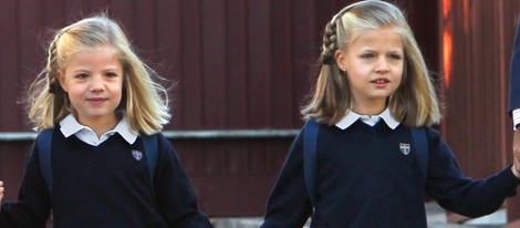 Las Infantas Leonor y Sofía en su primer día de colegio